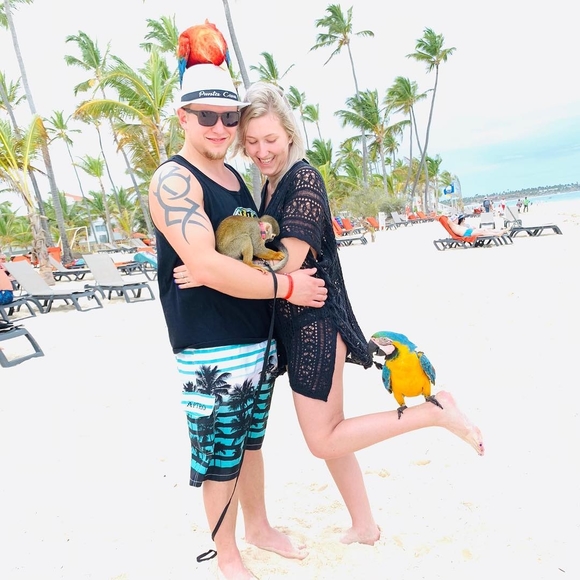 Meet your Posher, Kara - Picture 1 of 1